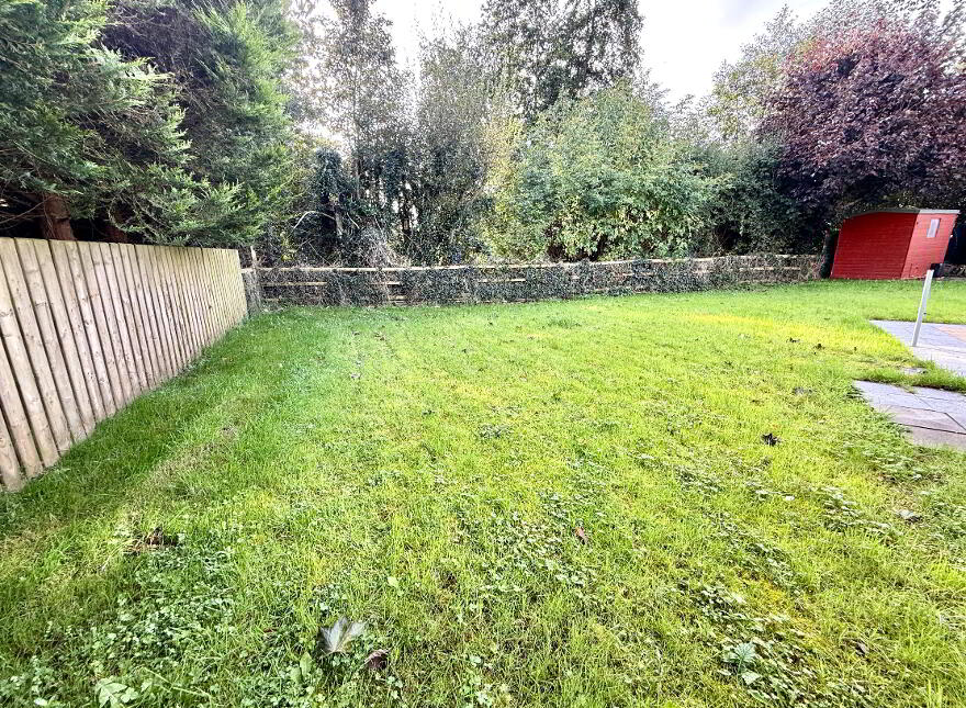 35 Rosslea, Newbuildings, L'Derry, BT47 2AQ