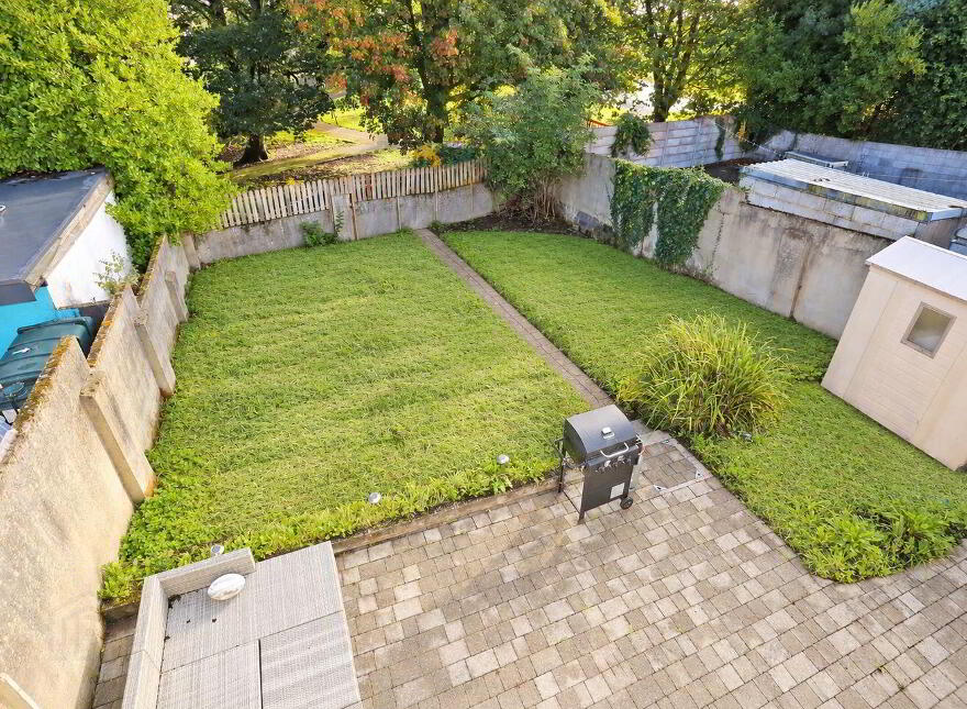 2 Grianvar Terrace, Shelbourne Road, V94YKH9