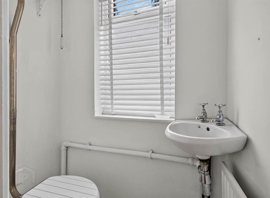 83 Finaghy Road South, Belfast, BT10 0BY