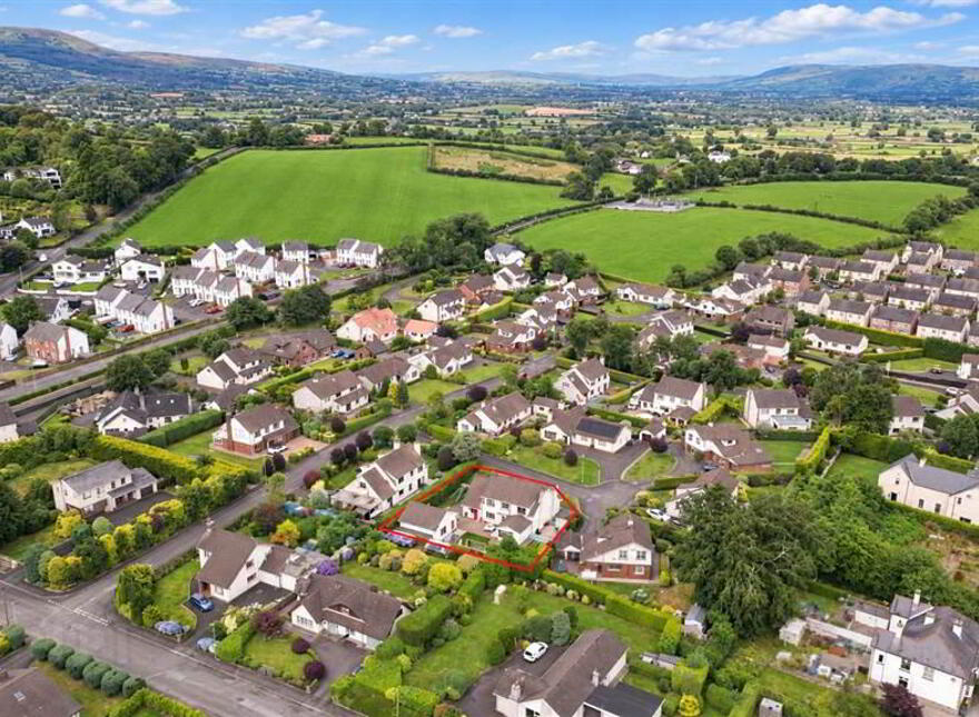 1 Woodlands Grove, Magherafelt, BT45 5RL