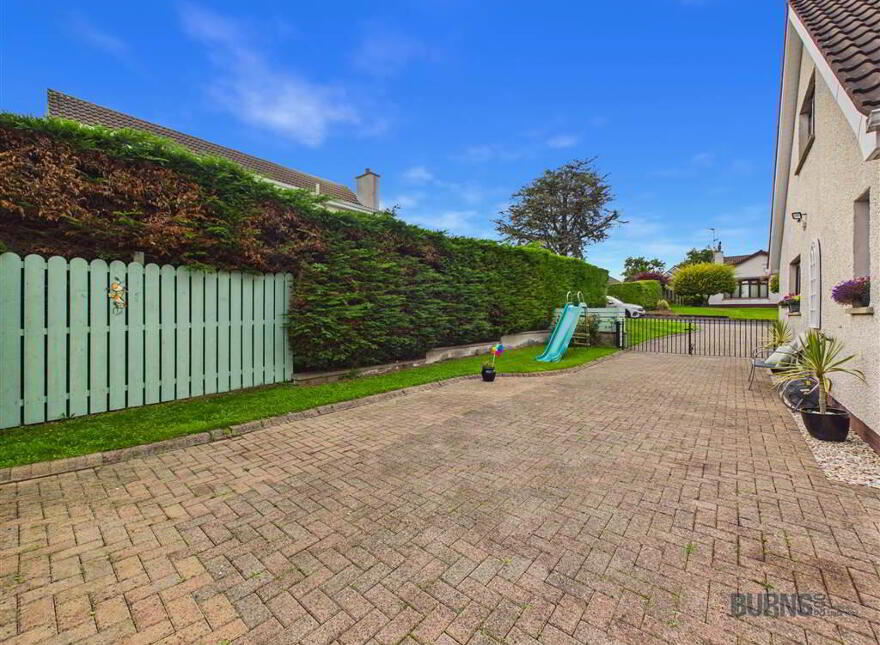 1 Woodlands Grove, Magherafelt, BT45 5RL