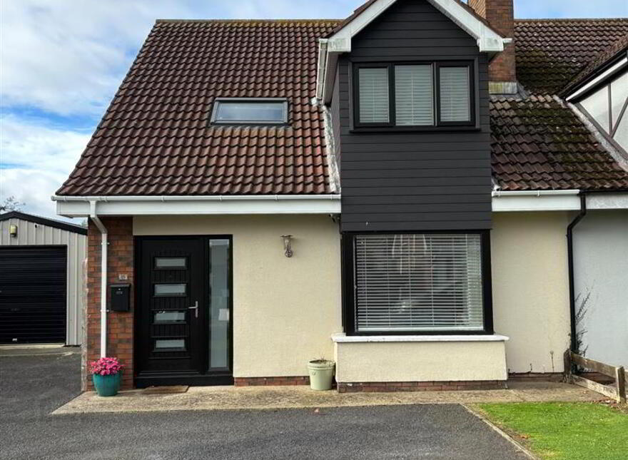 15 Ardfern Close, Downpatrick, BT30 6TY photo