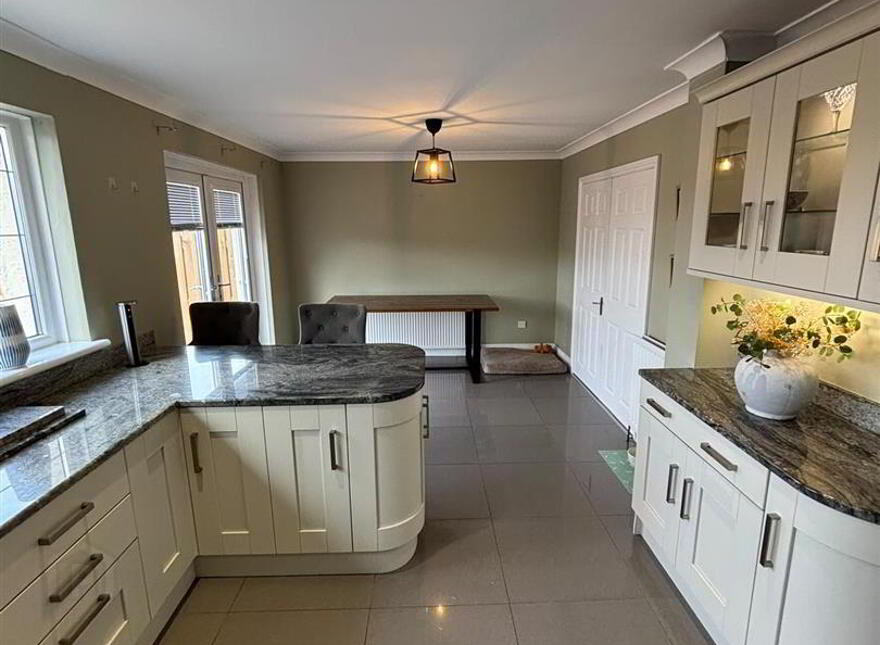 15 Ardfern Close, Downpatrick, BT30 6TY