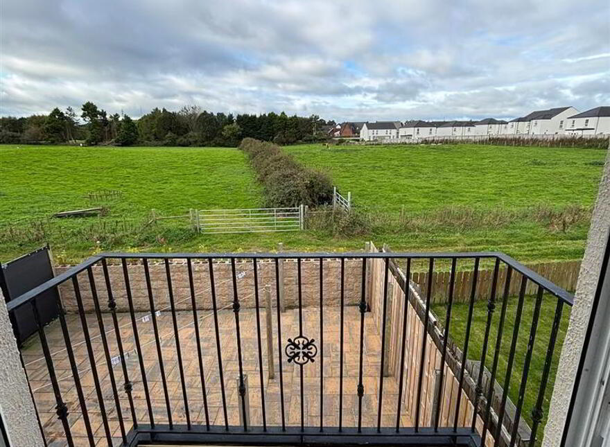 15 Ardfern Close, Downpatrick, BT30 6TY
