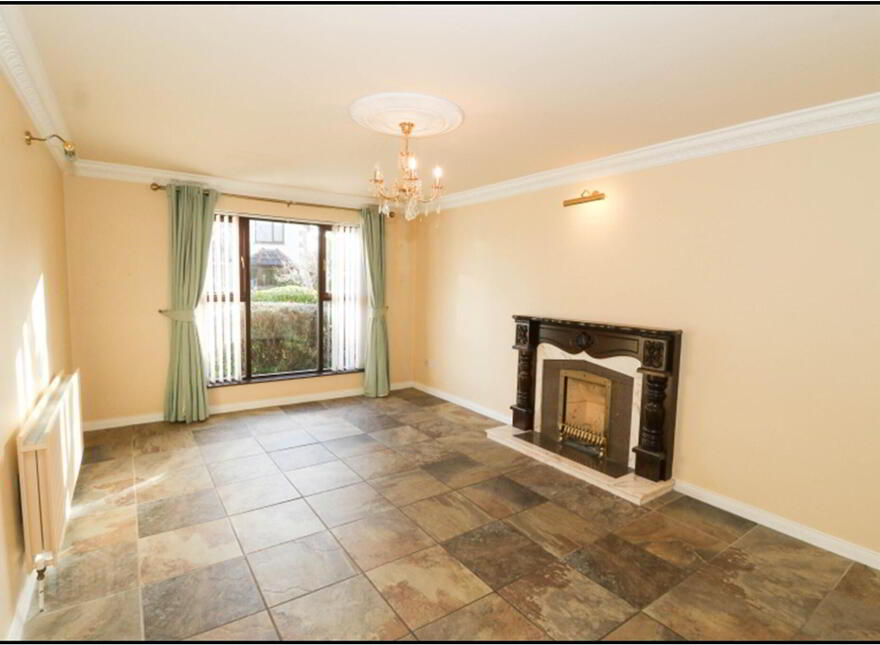 25 Rowley Meadows, Newcastle, BT33 0RW