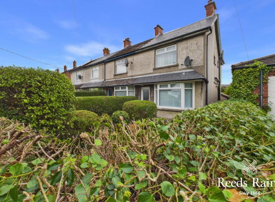 84 Broadway, Bangor, BT20 4TS