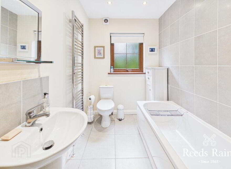 3 Four Winds Manor, Four Winds Avenue, Belfast, BT8 6HR