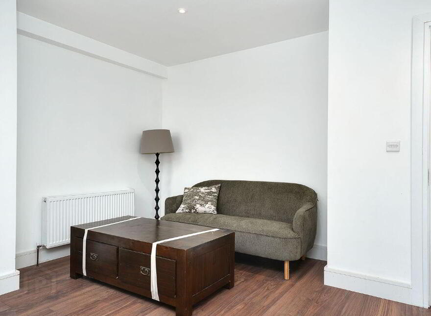 4 Loreto Crescent, Rathfarnham, Dublin 14, D14W5W7