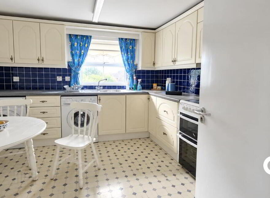 1A Scotch Street, Armagh, BT61 7BY