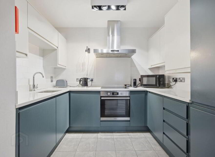 1 William Beckett House, Dublin 2, D02YN44