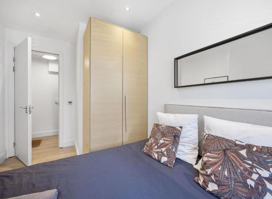 1 William Beckett House, Dublin 2, D02YN44