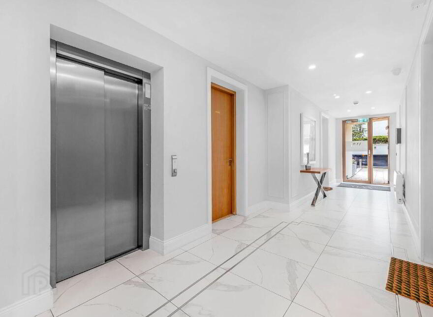 1 William Beckett House, Dublin 2, D02YN44
