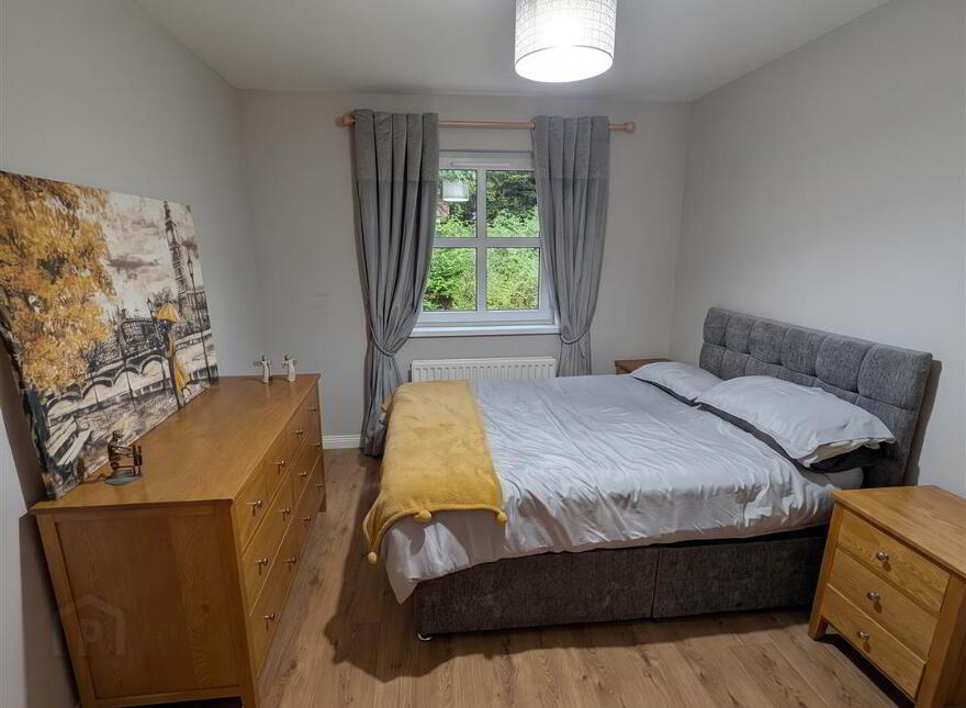 8 Todd's Hill Park, Saintfield, BT24 7FB