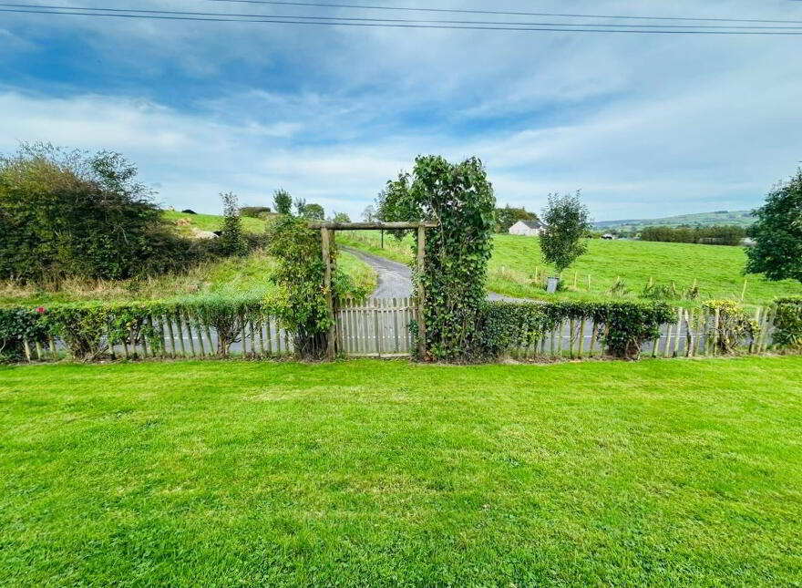 43 Darkley Road, Keady, BT60 3AX