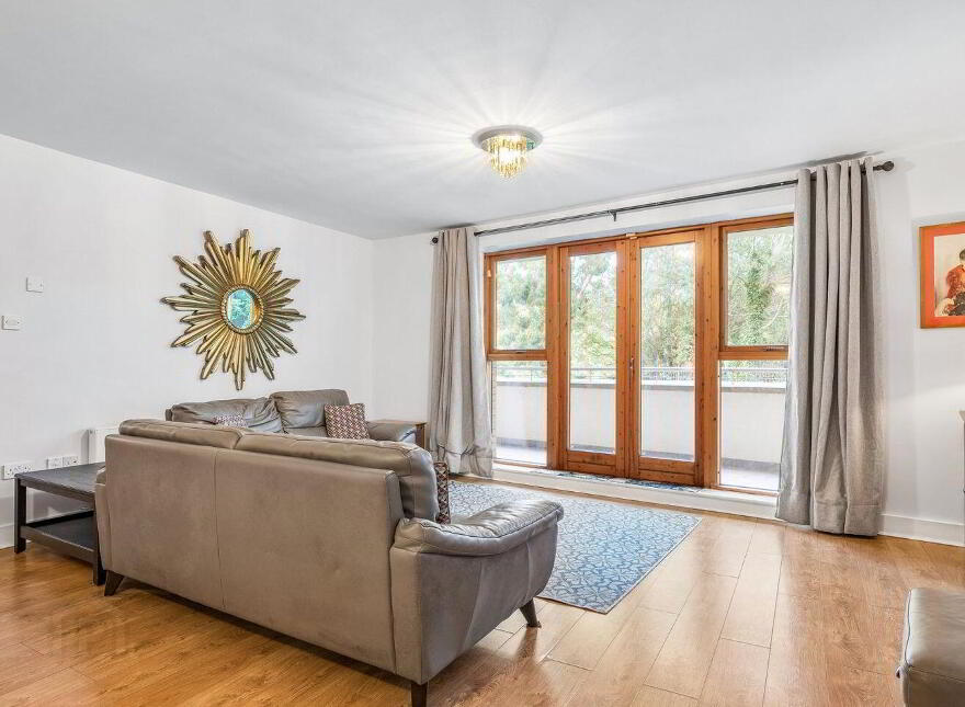 42 The Ramparts, Willow Avenue, Cabinteely, Cabinteely, D18N298