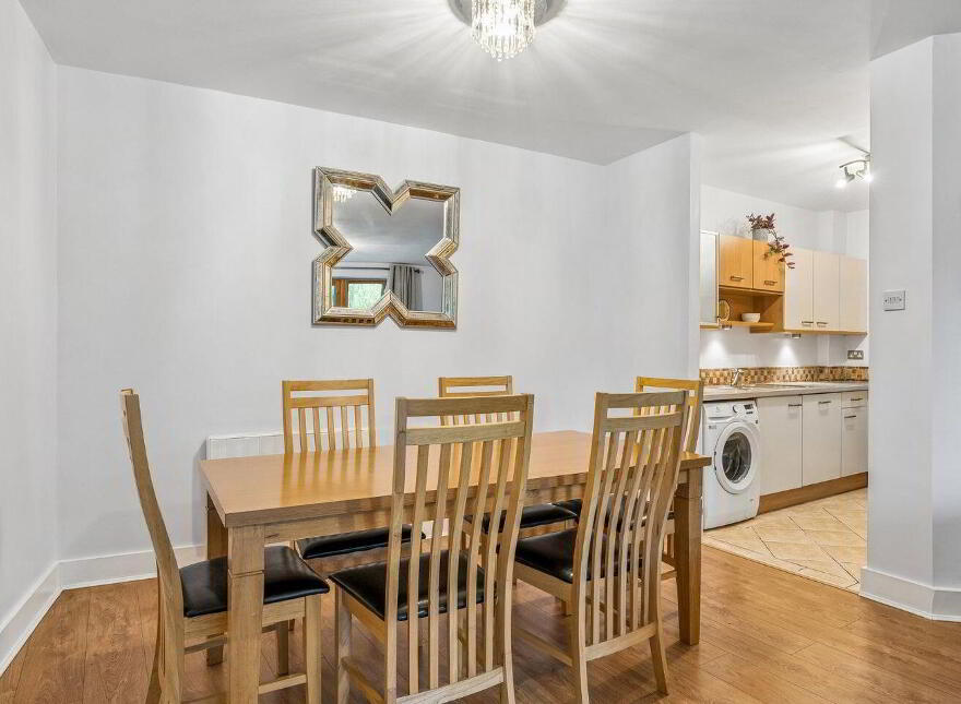 42 The Ramparts, Willow Avenue, Cabinteely, Cabinteely, D18N298
