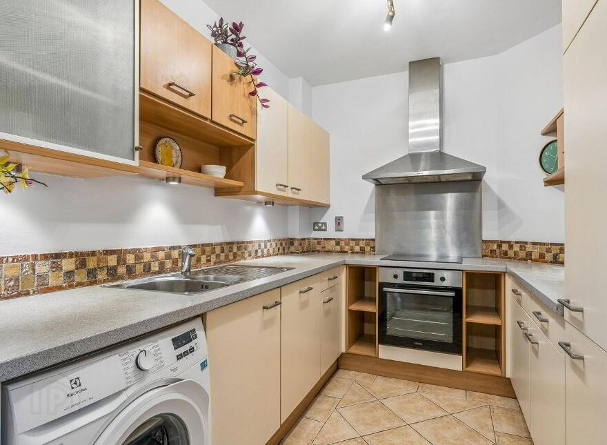 42 The Ramparts, Willow Avenue, Cabinteely, Cabinteely, D18N298