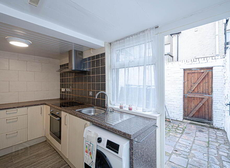 29 Jocelyn Street, Woodstock, Belfast, BT6 8HL