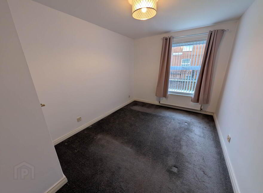 11 Glencolin Close, Glen Road, Belfast, BT11 8PE