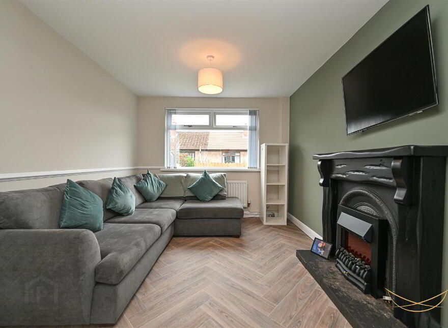 30 Bellevue Place, Ballyclare, BT39 9AT