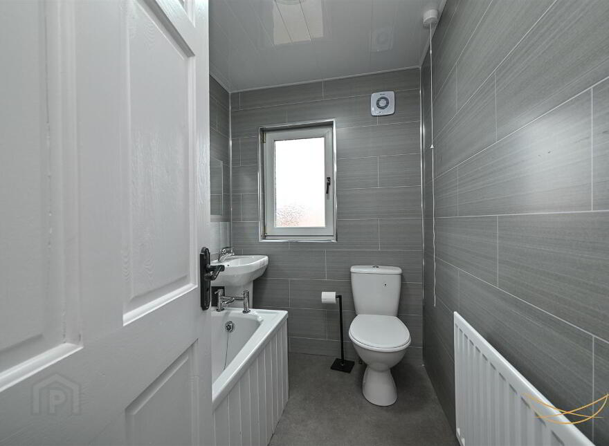 30 Bellevue Place, Ballyclare, BT39 9AT