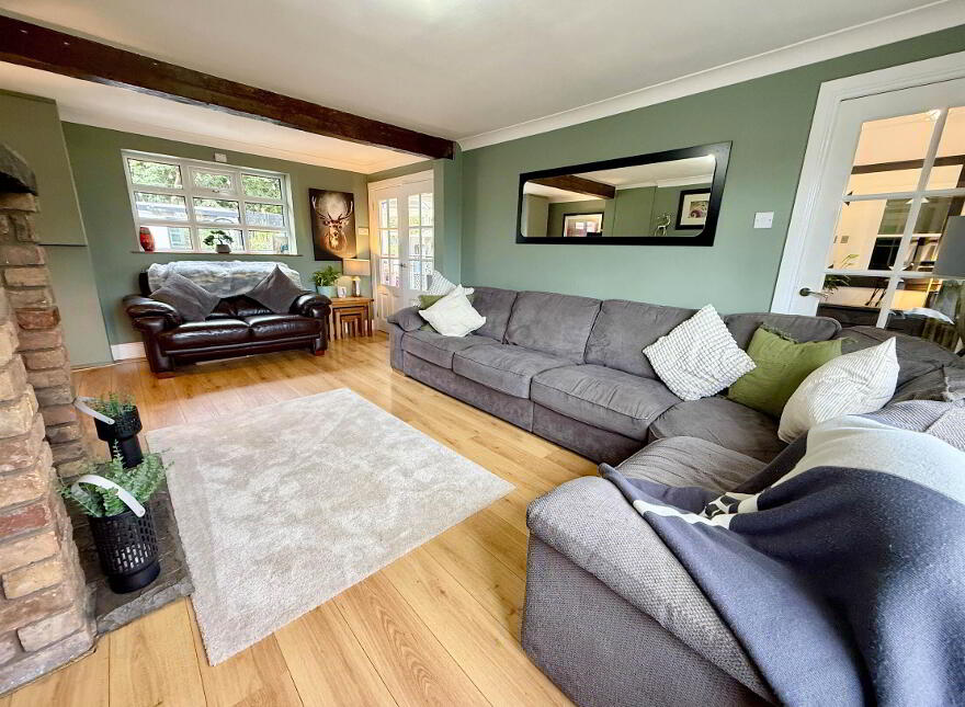 80 Ryan Park, Castlereagh, Belfast, BT5 7TY