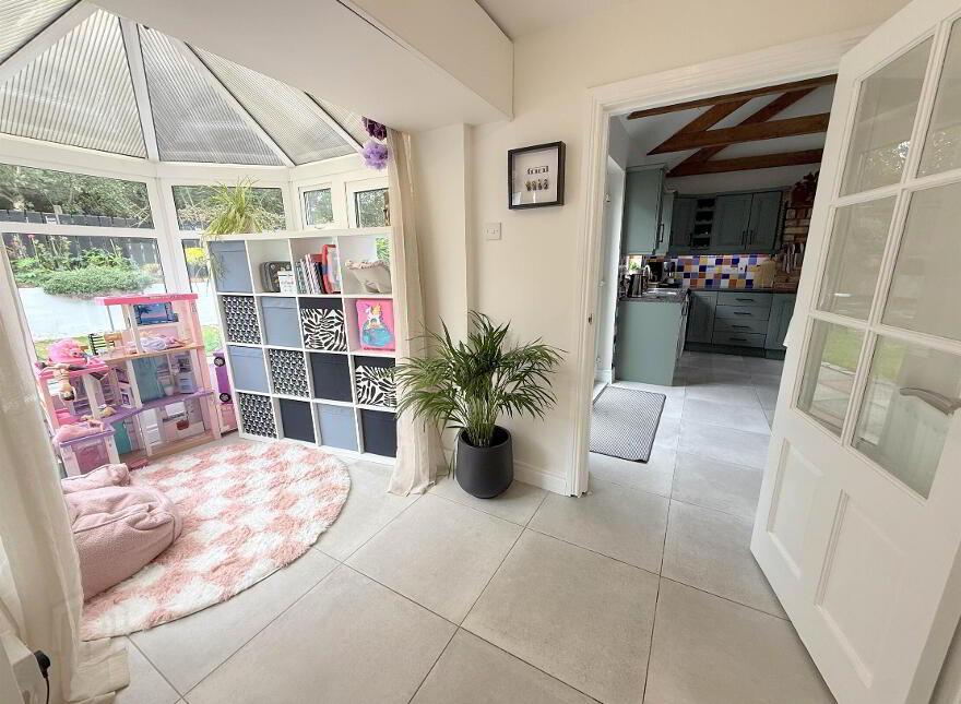 80 Ryan Park, Castlereagh, Belfast, BT5 7TY