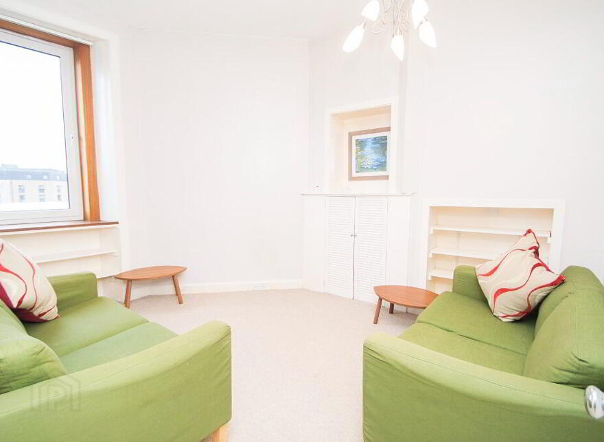 17/14 Rossie Place, Edinburgh, EH7 5SD