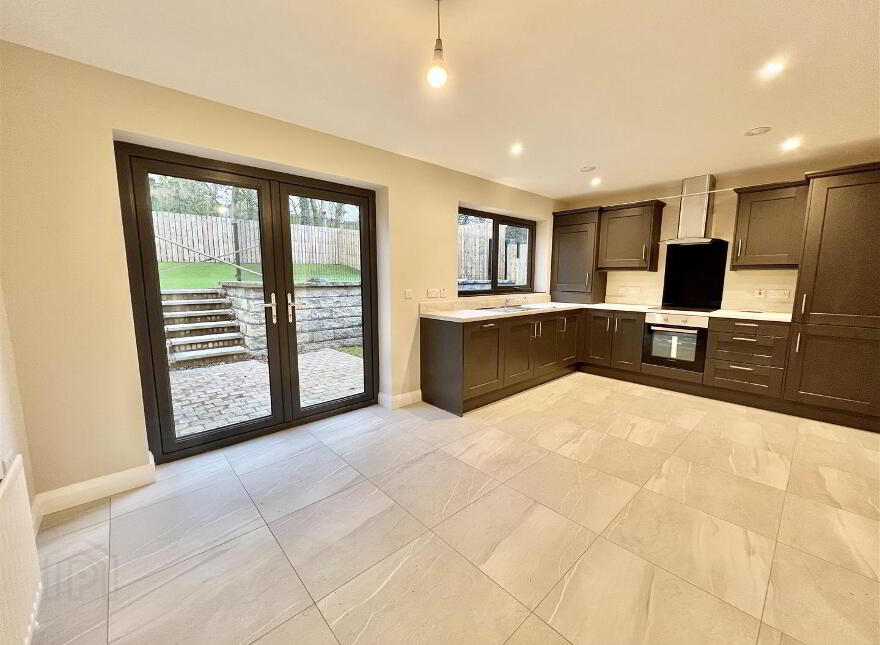 6 Petticrew Park, Ballyclare, BT39 9LJ