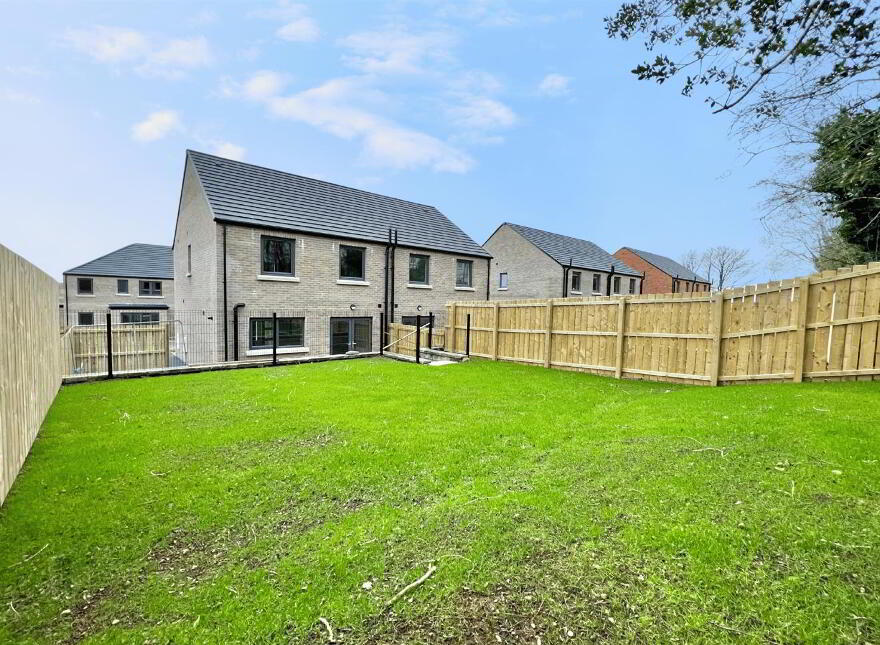 6 Petticrew Park, Ballyclare, BT39 9LJ