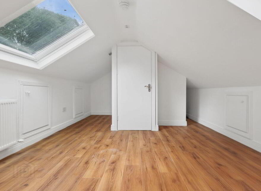 10 The Oaks, Clontarf Road, Dublin 3, D03H336
