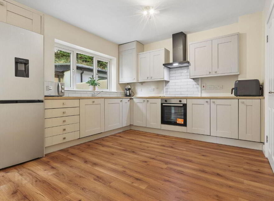10 The Oaks, Clontarf Road, Dublin 3, D03H336