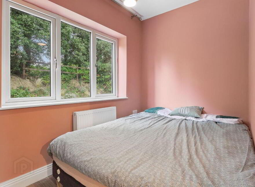 10 The Oaks, Clontarf Road, Dublin 3, D03H336
