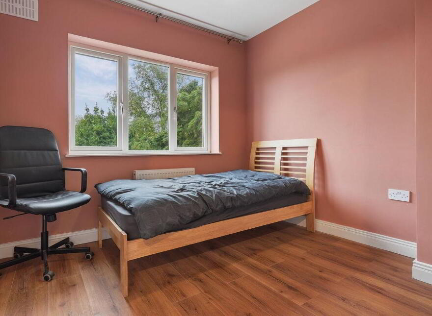 10 The Oaks, Clontarf Road, Dublin 3, D03H336