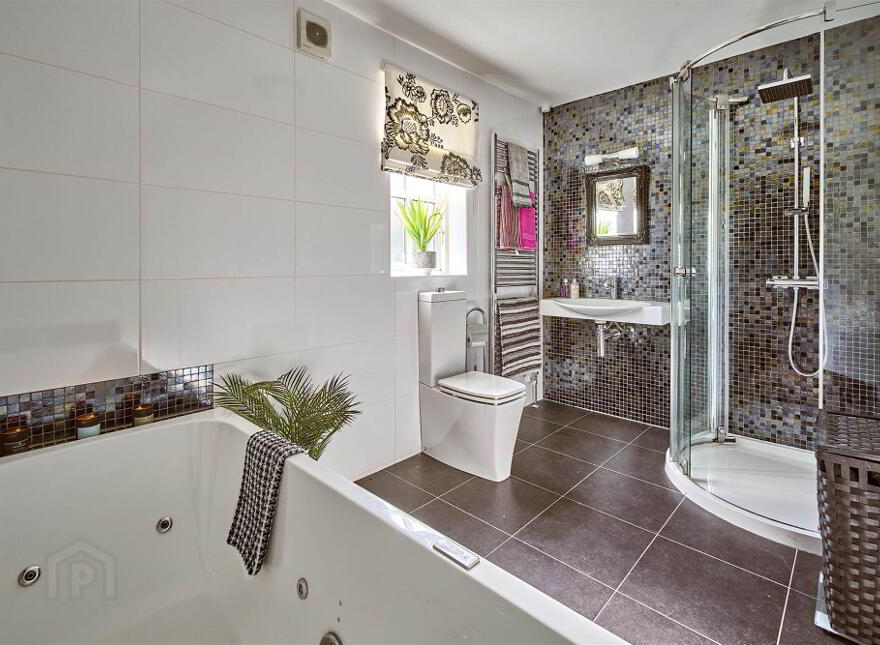22c Downshire Road, Bangor, BT20 3TN