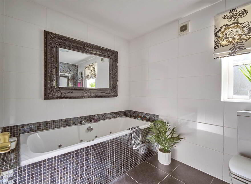 22c Downshire Road, Bangor, BT20 3TN