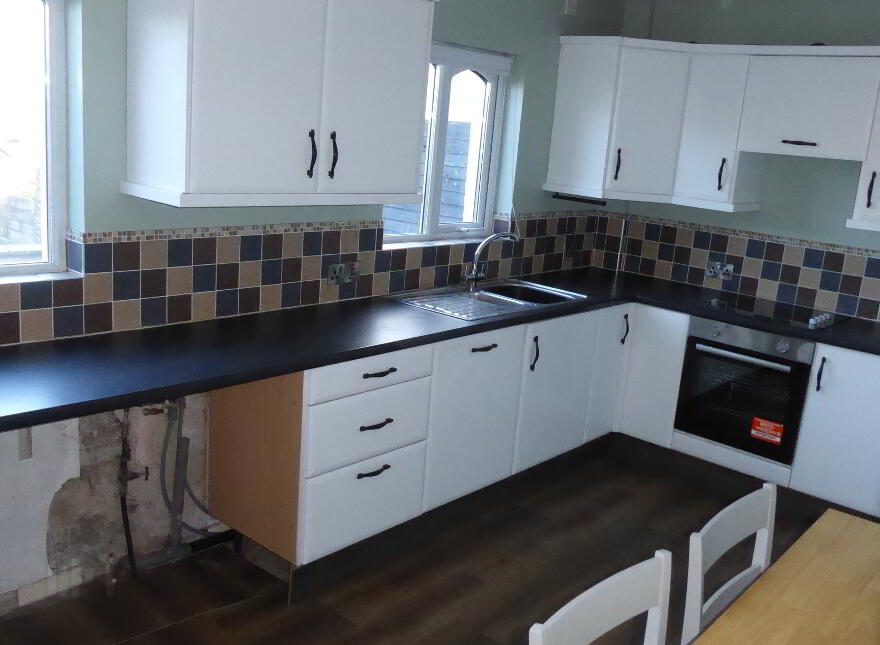 8, Centenary Park, Omagh, BT78 5HH