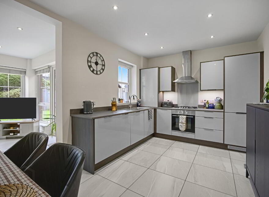 30 Helens Wood Lane, Bangor, BT19 1GE