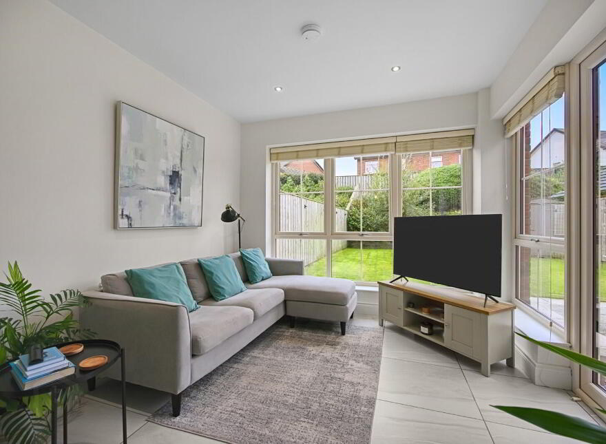 30 Helens Wood Lane, Bangor, BT19 1GE