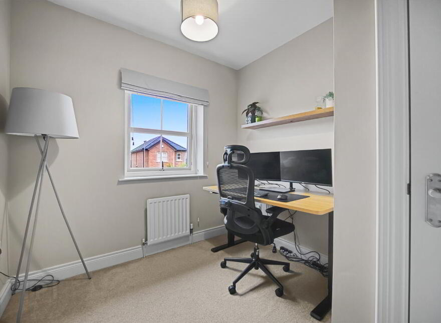 30 Helens Wood Lane, Bangor, BT19 1GE