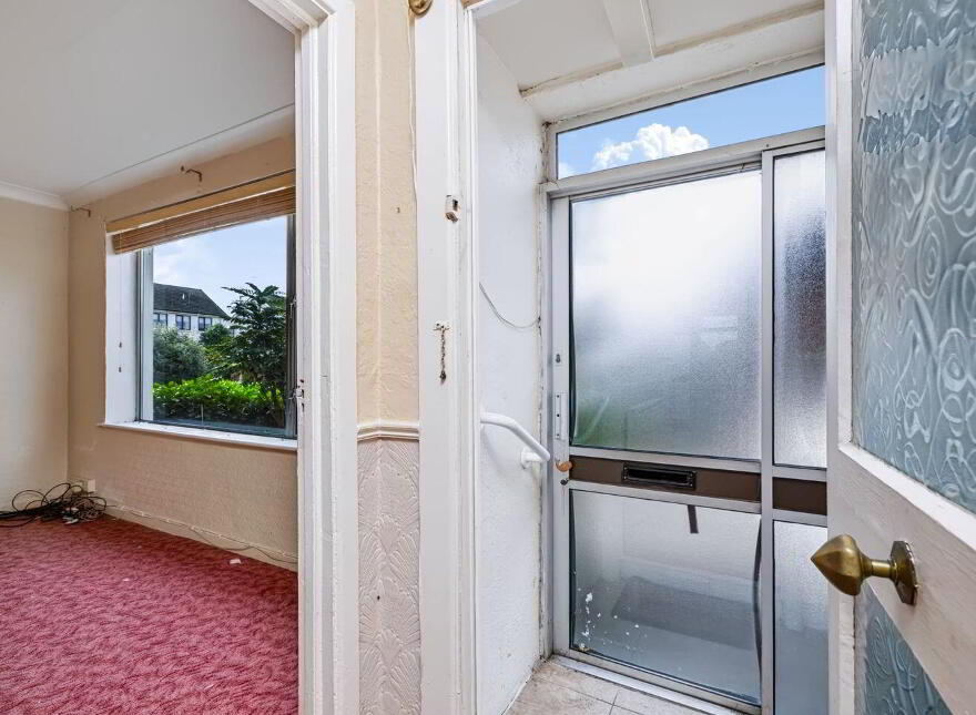 34 St. Maurs Park, Rush, K56ER86