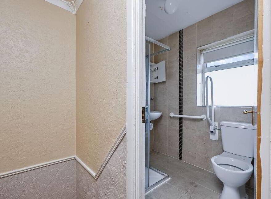 34 St. Maurs Park, Rush, K56ER86