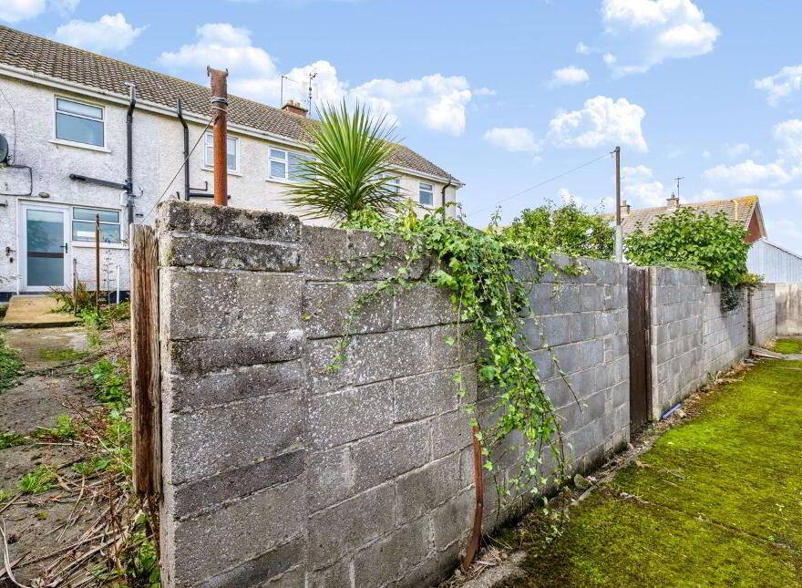 34 St. Maurs Park, Rush, K56ER86