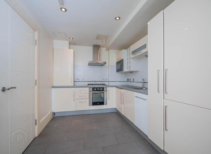 352 The Bakery, 311 Ormeau Road, Belfast, BT7 3GB