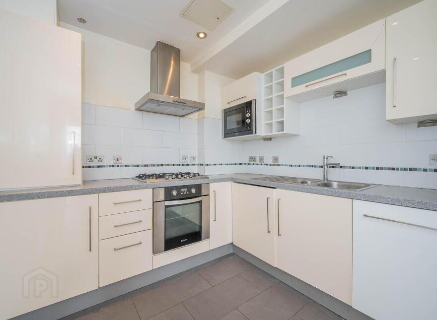352 The Bakery, 311 Ormeau Road, Belfast, BT7 3GB