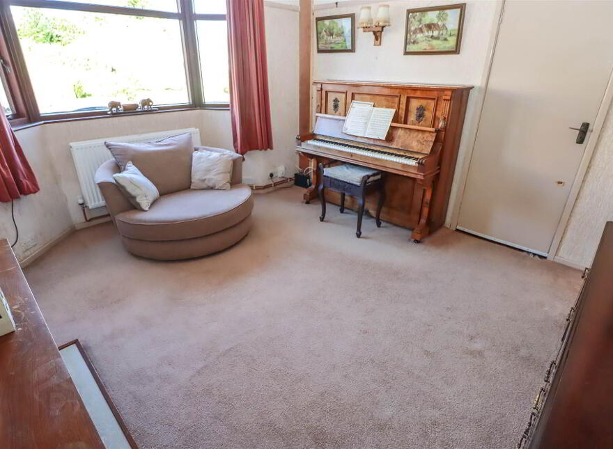 135 Cumberland Road, Dundonald, Belfast, BT16 2BB