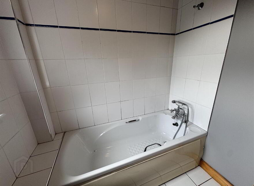 37 Bush Manor, Antrim, BT41 2UA