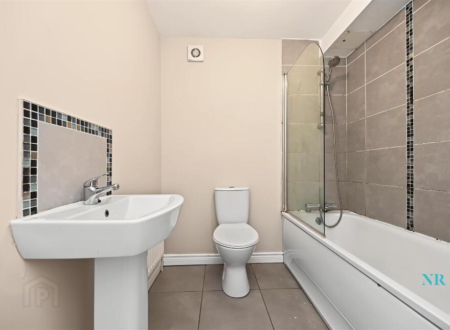 Apt 23, 3 West Circular Close, Belfast, BT13 3WQ