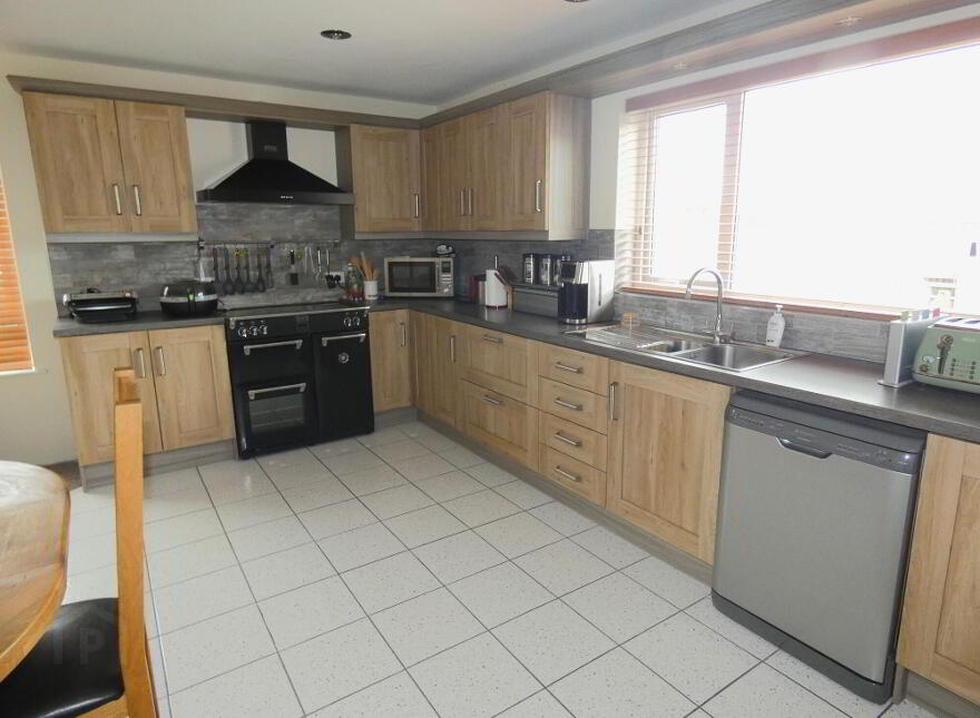 8 Ballynacree Avenue, Balnamore, Ballymoney, BT53 7PQ