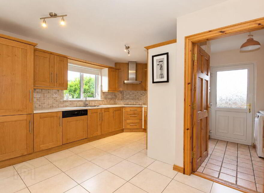 128 Meadowhill, Letterkenny, F92RK4V